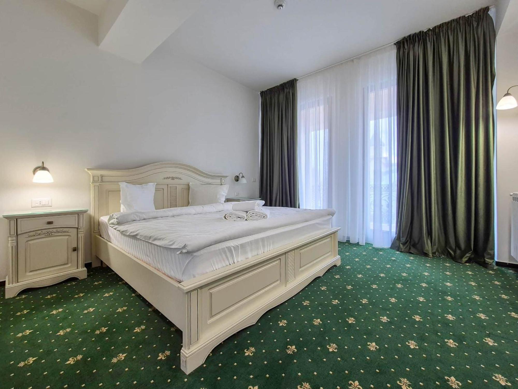 Green Park Boutique Hotel Focşani Exteriér fotografie