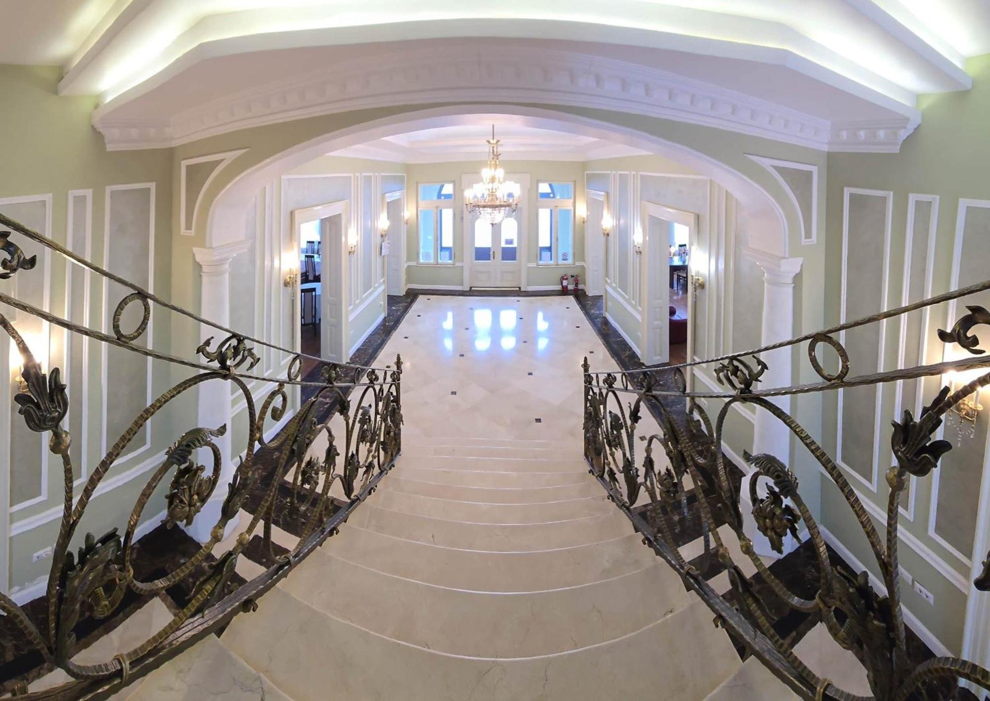 Green Park Boutique Hotel Focşani Exteriér fotografie